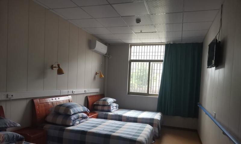 弘颐养老院
